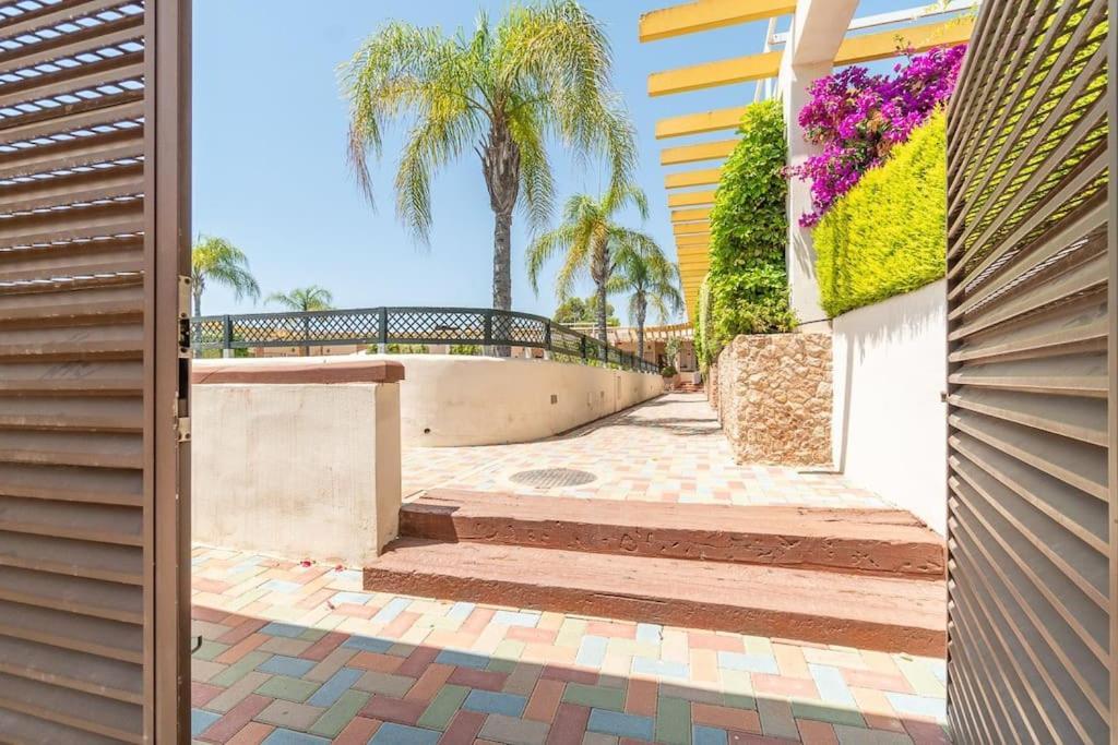 Villa Magnifico Adosado Con Piscina Y Barbacoa Campoamor Esterno foto